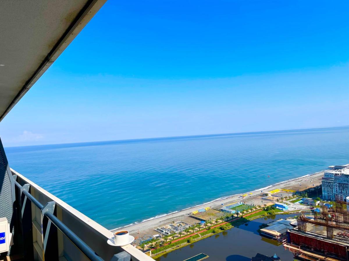 Sayat-Nova Apart-Hotel Orbi City Batumi Exterior photo